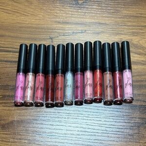 L.A. Colors Lip Gloss Collection - Pink, Red, Purple Hues 12 Pack